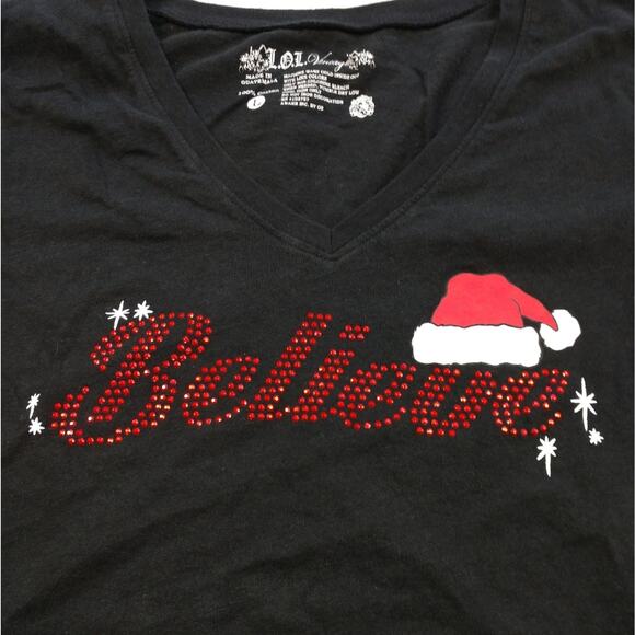 Red Stud "Believe" on Black T-shirt w/ Santa Hat size Juniors Large - Picture 3 of 5